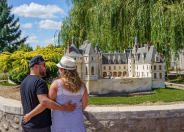 Les Mini Châteaux de la Loire : Petits Joyaux au Grand Charme